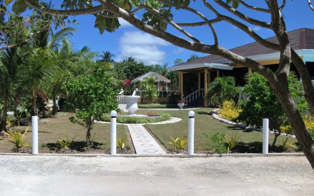 Gold View Beach Resort