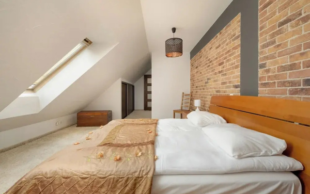 Two-storey Apartment Wrocław by Renters