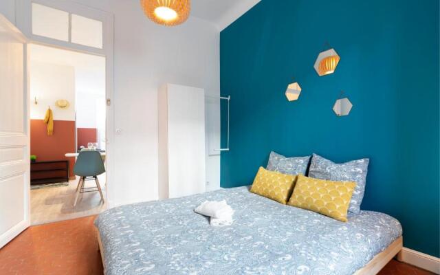 Cosy and Trendy 3 Bedrooms train station and tramway