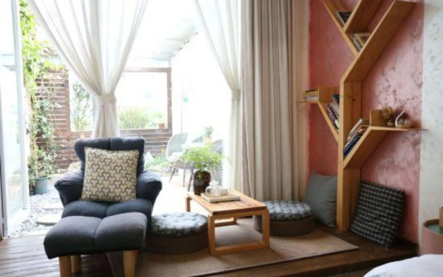 Nandu Hotel (Chengdu Renmin South Road Us Consulate)