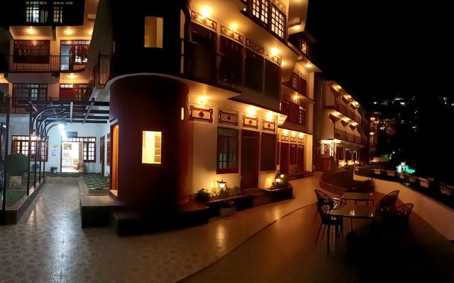 OYO 4249 Hotel Ark