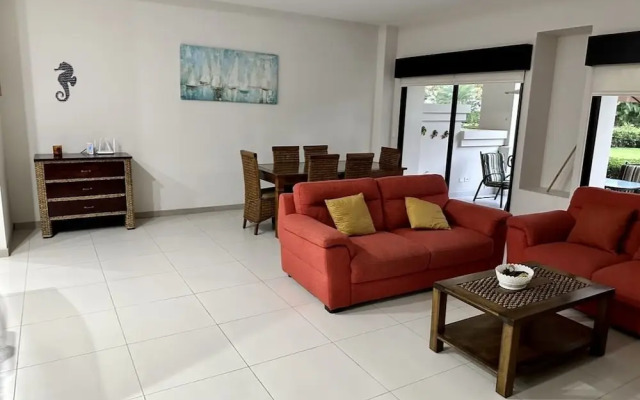 Private Modern Condo by Jacó Beach