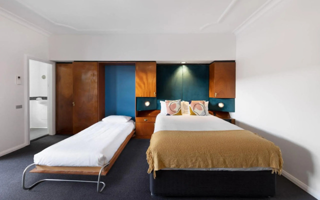 Regents Court Sydney