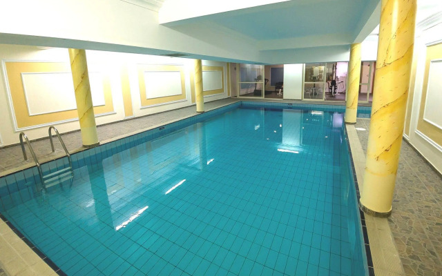 Kapetanios Limassol Hotel