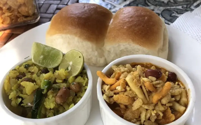Mango Beach House Kihim Alibaug