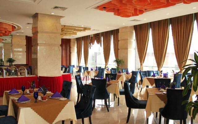 Huifeng Holiday Hotel