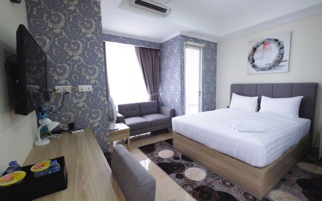 Fabulous Menteng Park Studio Apartment