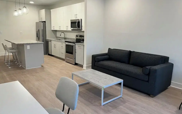 Barsala At The Monroe Apartments