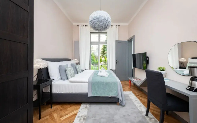 Garden Suites Residence by TKC