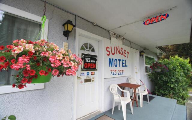 Sunset Motel
