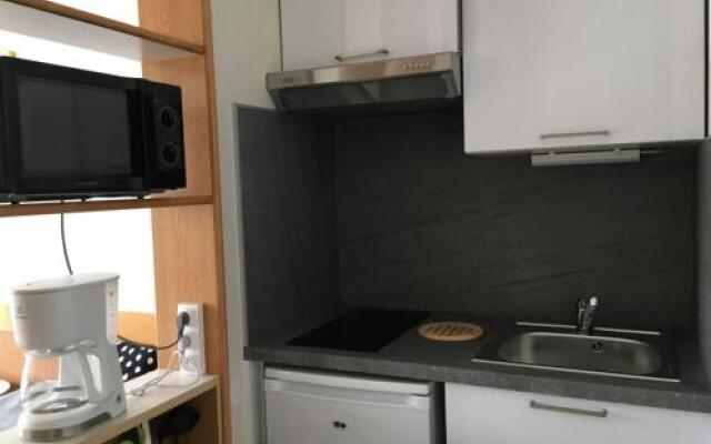 Appartement Biarritz, 1 pièce, 2 personnes - FR-1-3-412