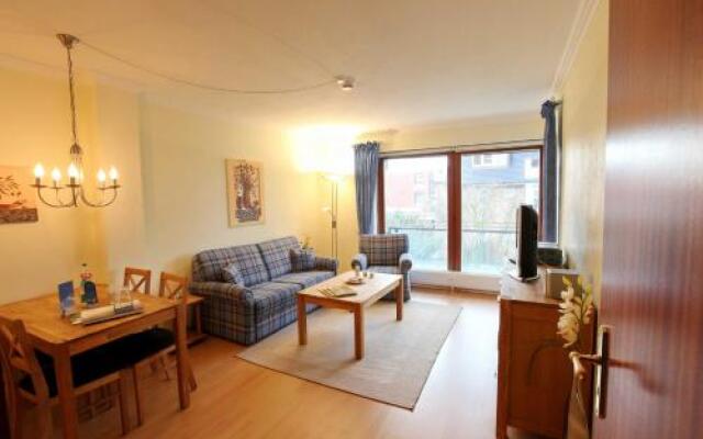 Dorfteich Residence App Jonas