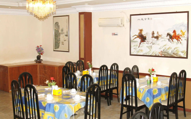 Paradise Hotel