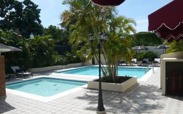 Bungalow In Tropical Garden With 2 Pools & Tennis