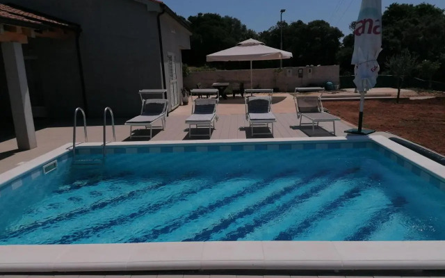House with pool