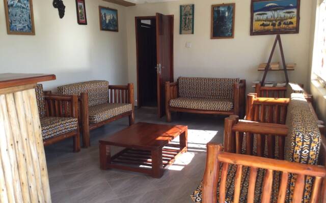 African Roots Entebbe