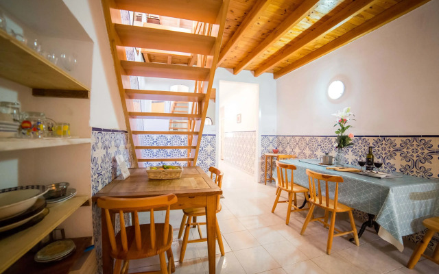 C01 - Historical Central House by DreamAlgarve