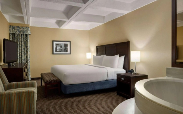 Wyndham Edmonton Hotel and Conference Centre