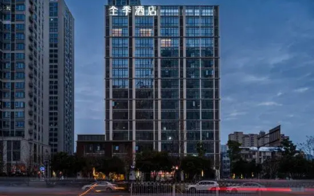 JI Hotel (Changsha Meixihu International New City Store)
