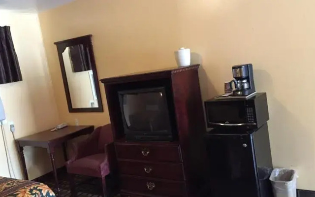 Economy Inn