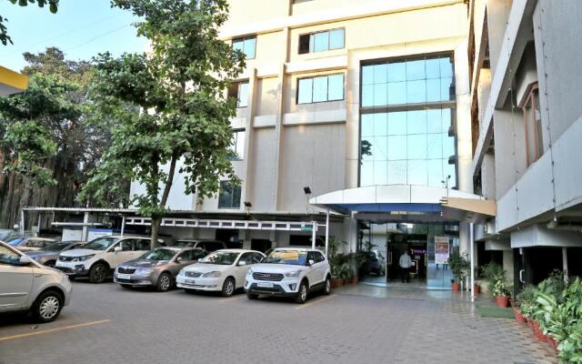 Hotel Vrishali Executive Kolhapur