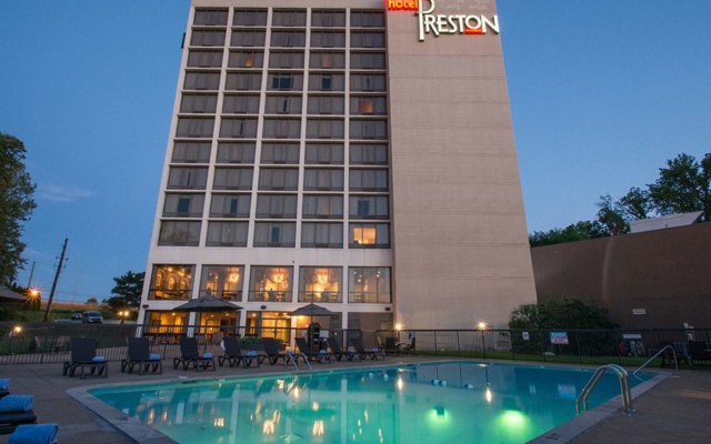 Hotel Preston Nashville Airport