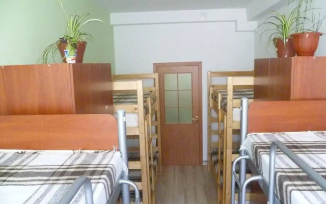 Vitan Hotel