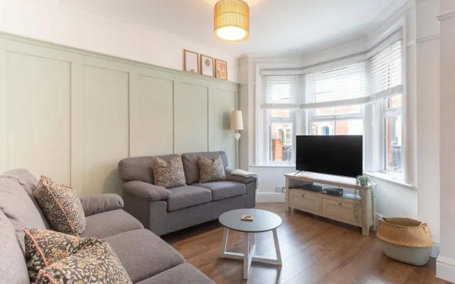 Host Stay Caversham Westfield House