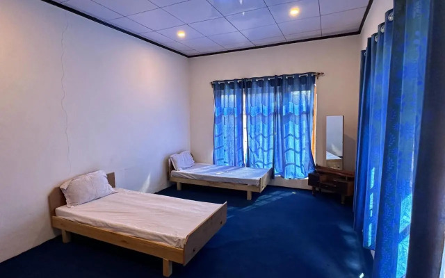 Kandalha Guest House