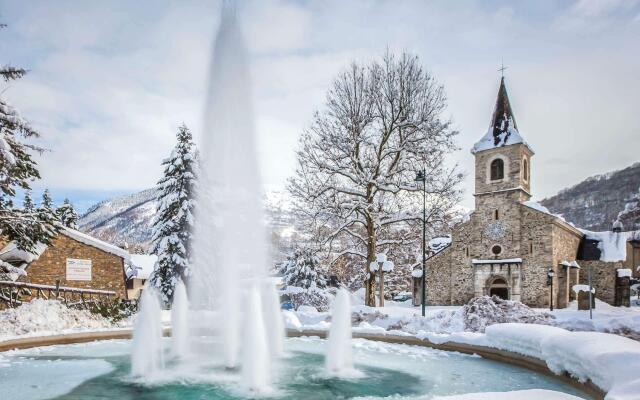 Hôtel Mercure de Saint-Lary