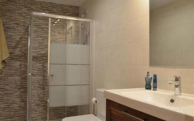 Arkadia Apartaments 2.2