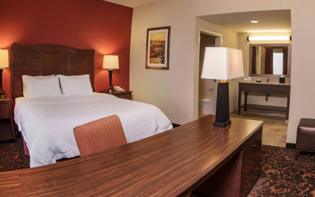 Hampton Inn & Suites Woodstock, VA