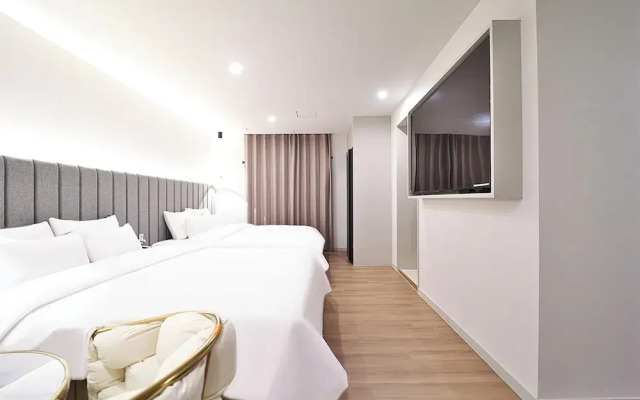 Hadan Denbasta Hotel