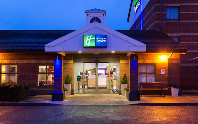 Holiday Inn Express Derby Pride Park, an IHG Hotel