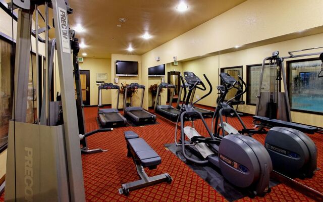 Holiday Inn Express & Suites Kalispell