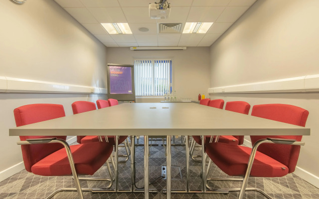 Holiday Inn Express Kettering by IHG