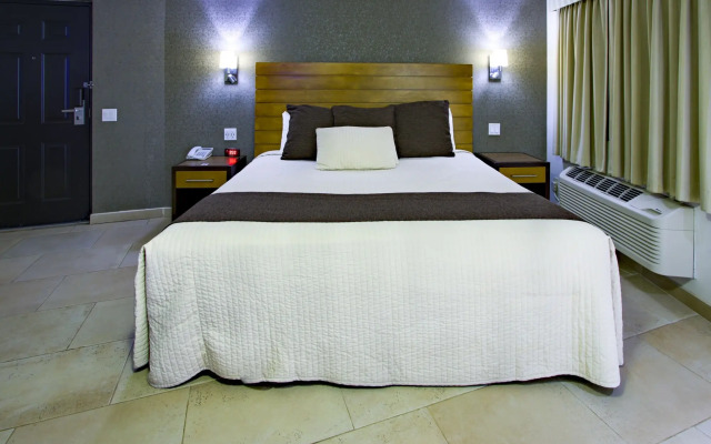 Hotel La Pinta