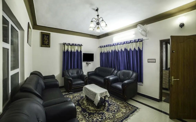 OYO 28641 Vijaya Deepa Guest House