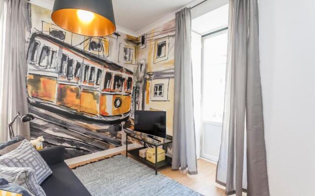 Apartment Yellow Bica