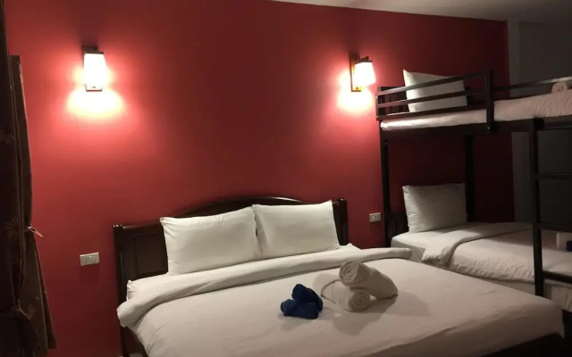 Lanta Smile Beach At Klong Dao