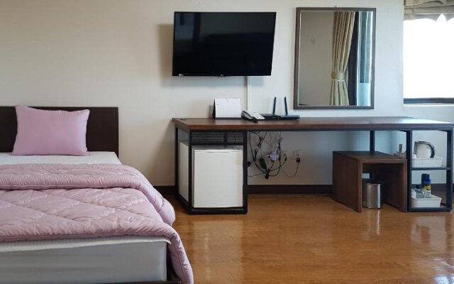 Goodstay Motel Hill
