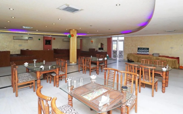 Mannat Residency By OYO Rooms