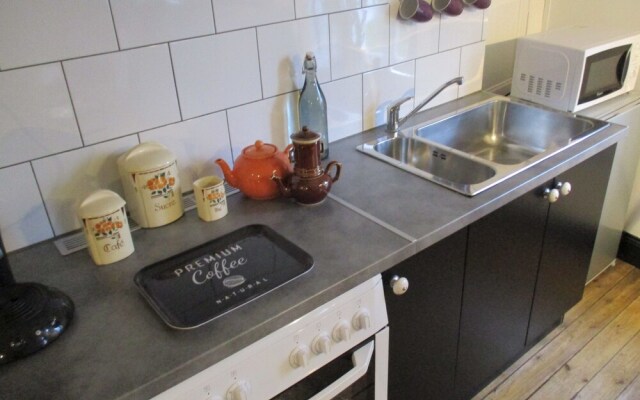 Le Cèdre - Bed and Breakfast