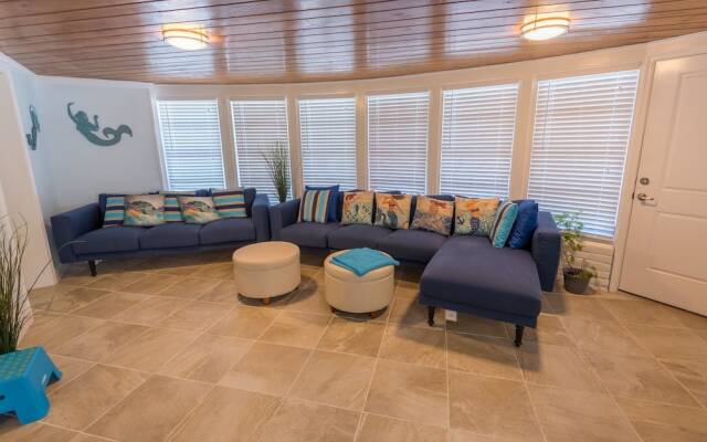 Mermaids Sunset Apartment 3