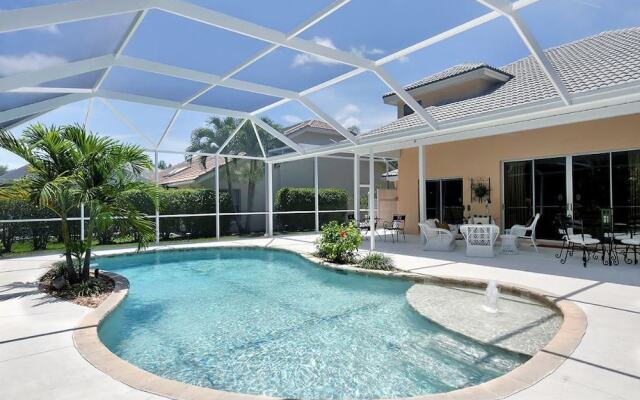 Piccadilly Cir Home