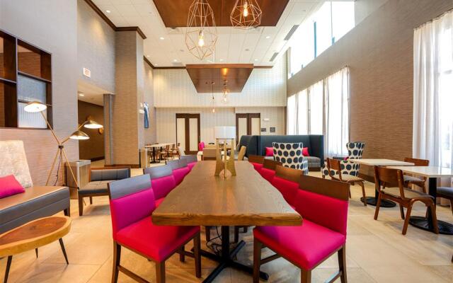 Hampton Inn & Suites Aurora South Denver