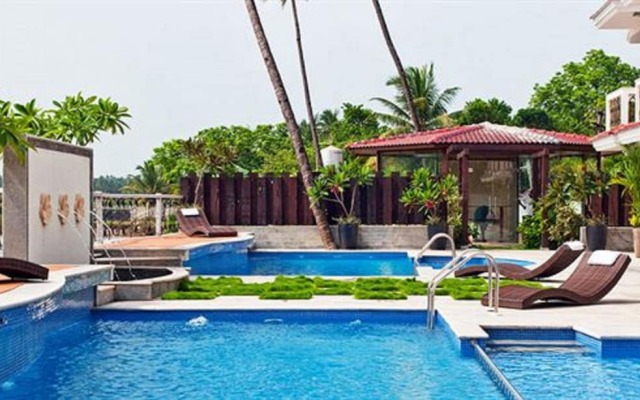 White Pearl Suites
