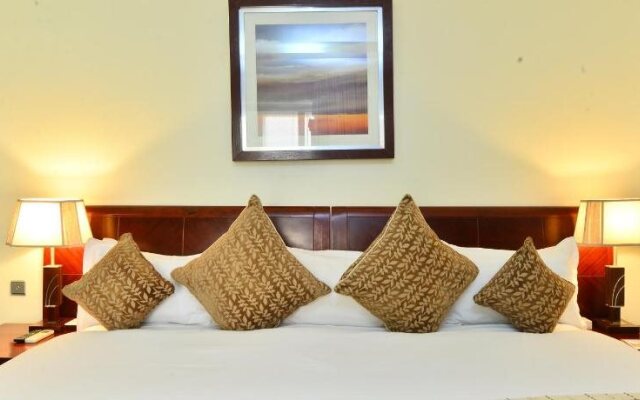 The Manor Hotel