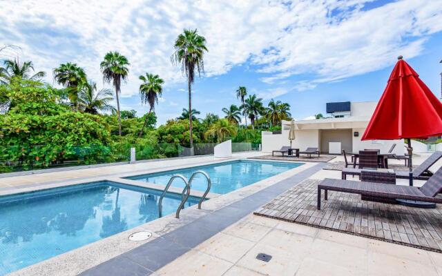 Apartment Three 14 2 Ten