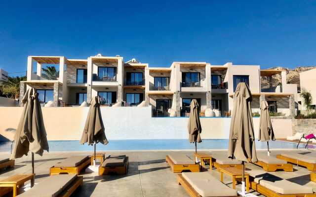 Helios Beach Hotel & Bungalows